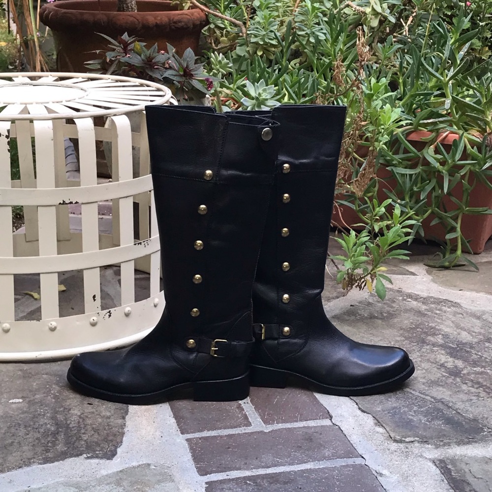 Steve Madden Black Knee HighLeather Boots with Side Detailing NWOT Size 7.5